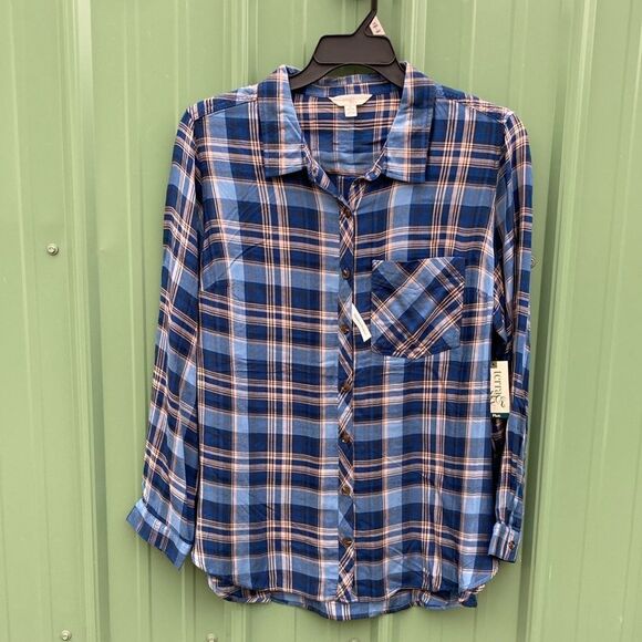 Women's Plus Soft Plaid Flannel Button-Down Shirt, Size 1X - Picture 1 of 8